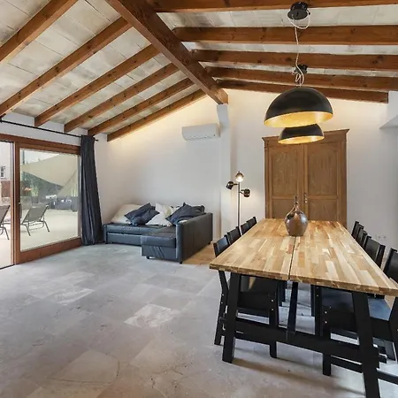 Stunning C'an Payeras Villa